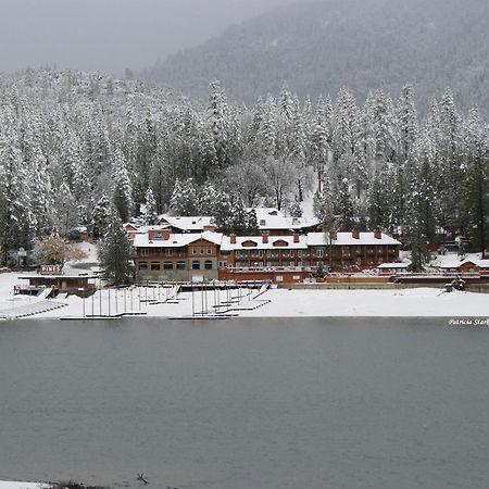 The Pines Resort & Conference Center Bass Lake Bagian luar foto