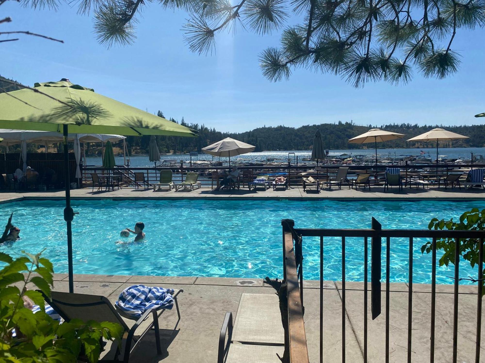 The Pines Resort & Conference Center Bass Lake Bagian luar foto