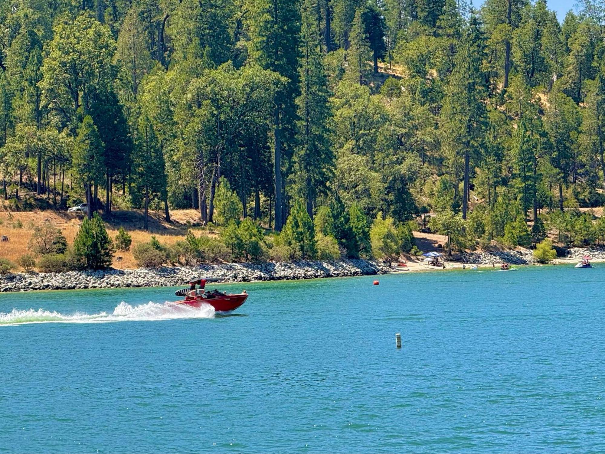 The Pines Resort & Conference Center Bass Lake Bagian luar foto